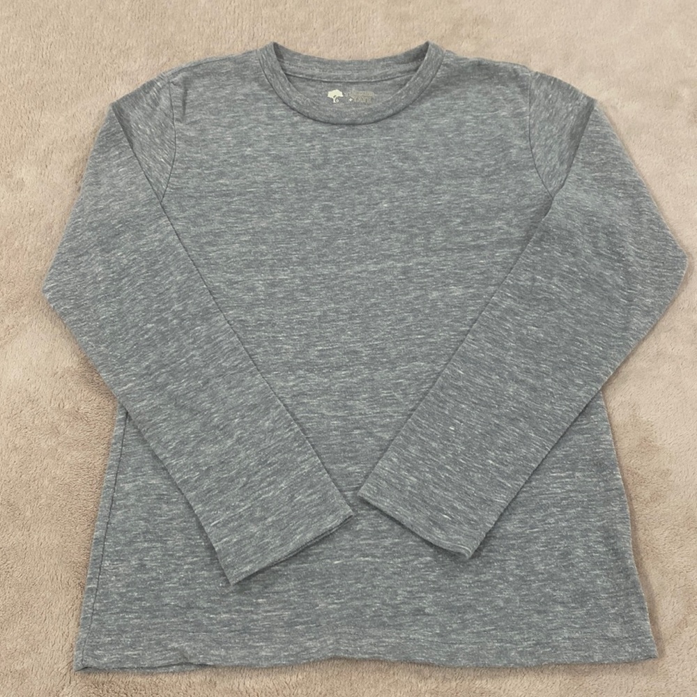 TUCKER +TATE BOYS LONG SLEEVED TEE. SIZE 7